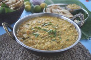 Porotta Kurma, Vegetable Kurma, Coconut and fennel curry,